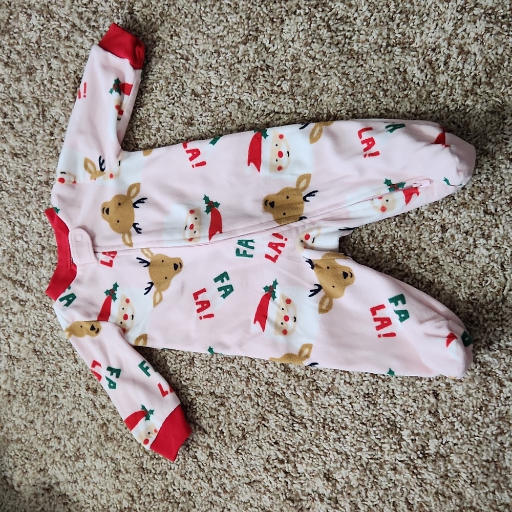 Carters Fleese Christmas Jammies ❤️Bundle and Save